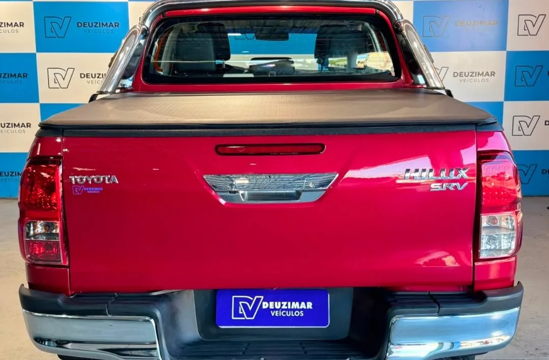Toyota Hilux 2018, foto 4 de 8