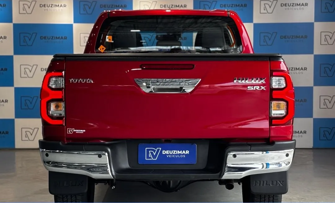 Toyota Hilux 2025, foto 4 de 8